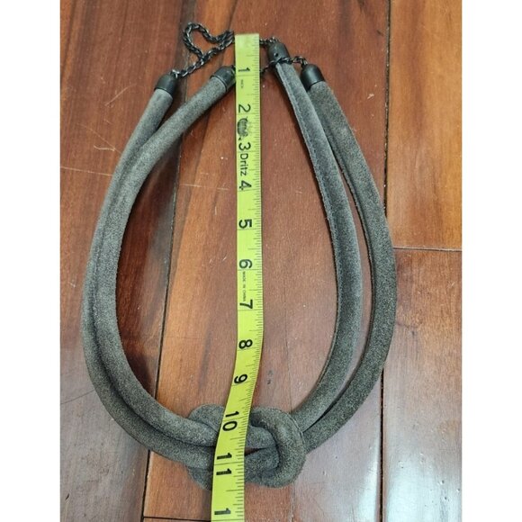 Comptoir des Cotonniers Suede Knot Necklace Gray Adjustable Boho Minimalist - Picture 6 of 7